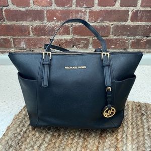 Michael Kors Jet Set Leather Tote